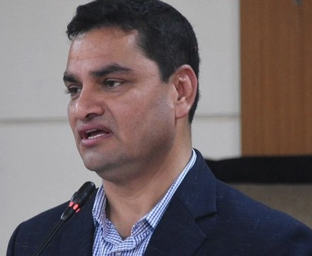 बिरामी रेफर गर्दा पहिलो स्वास्थ्य संस्थालाई जिम्मेवार बनाउने गरी बिरामी प्रेषण निर्देशिका जारी