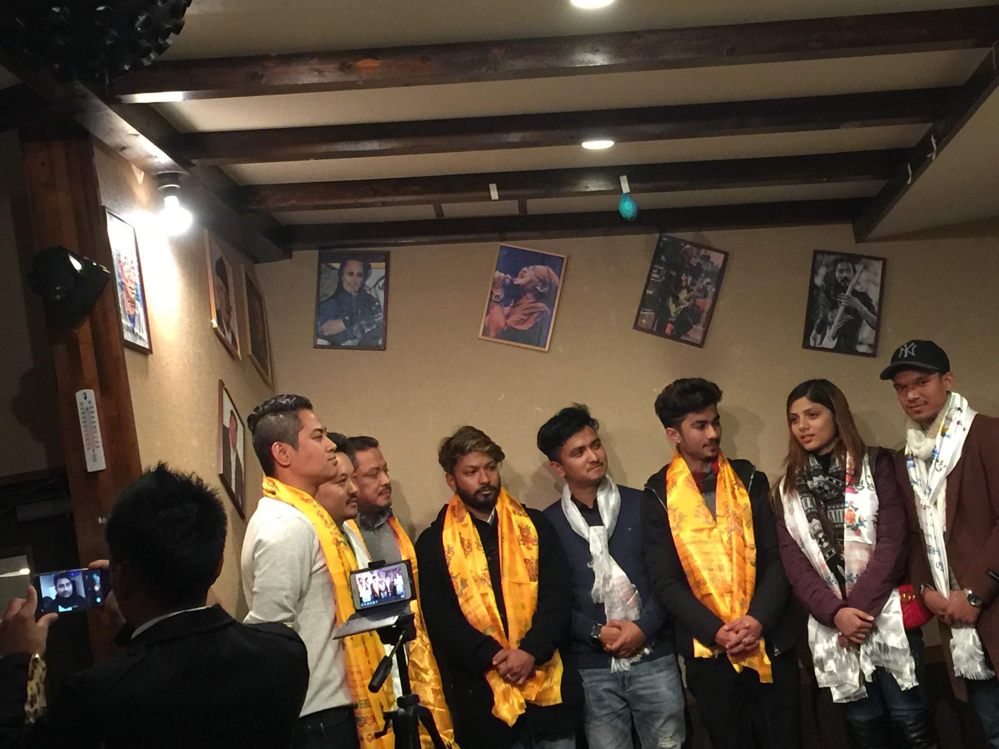 रुपन्देही समाज जापानले अमित बराल सहित टप ५ सबैलाई नगद तथा खादाले स्वागत तथा सम्मान गर्‍यो ( फोटो फिचर सहित )